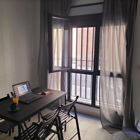 Apartamento A Estrenar Sevilla Centro, Trastamara 19 Luaran gambar